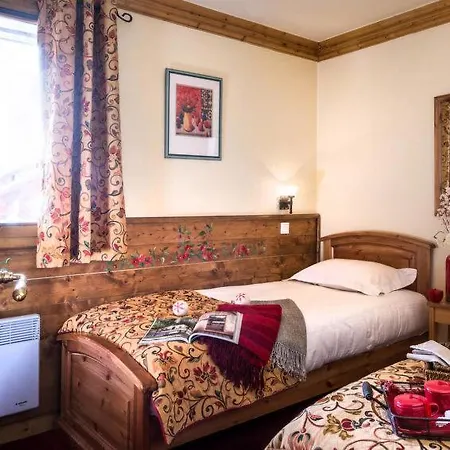 Holiday home Sleeps 10 Wifi